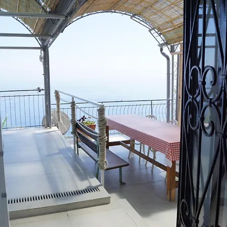 Total Sea View Grimaldi