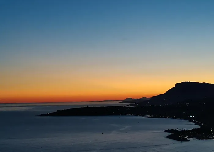 Total Sea View Grimaldi Daire